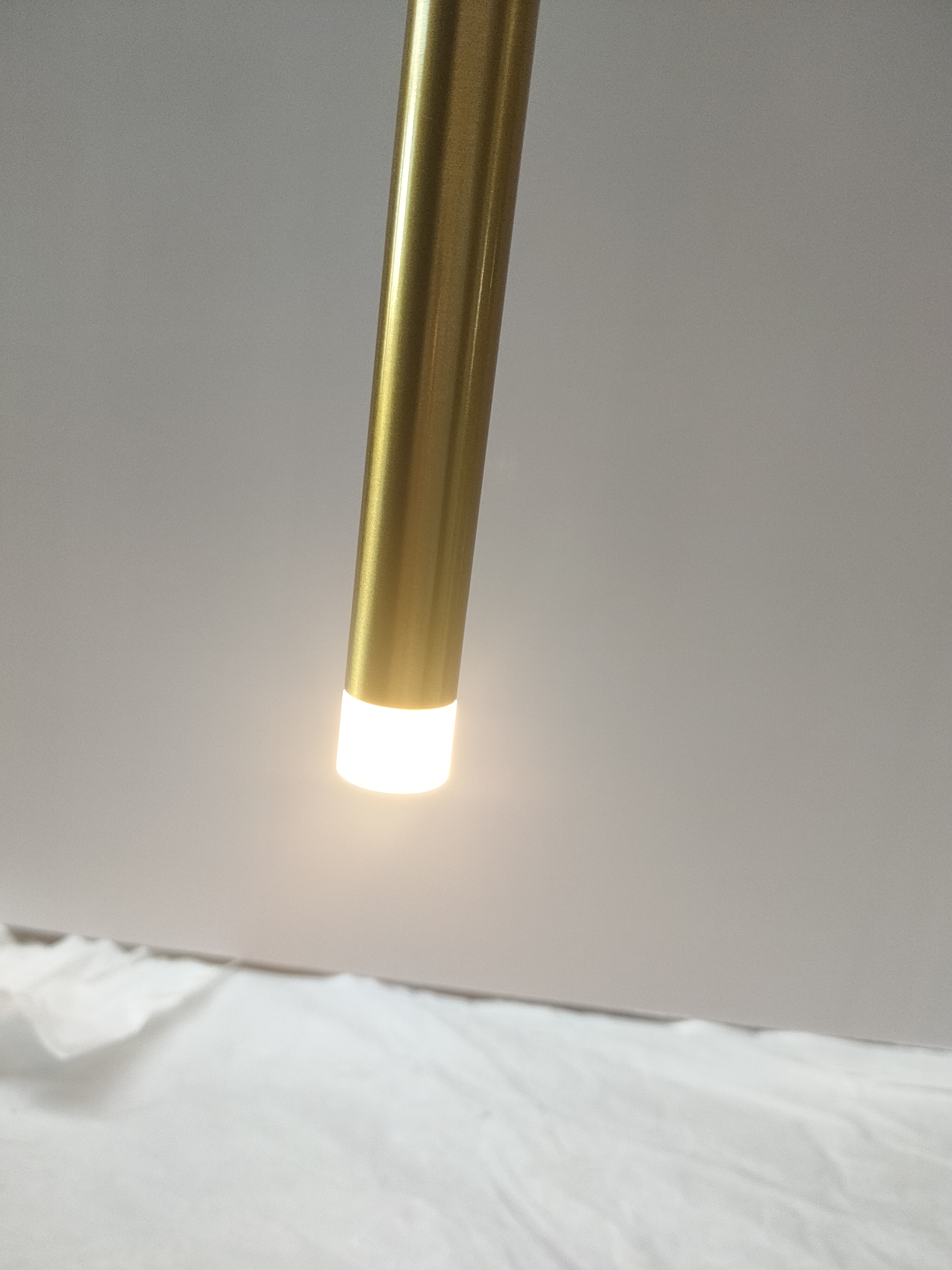 ZZNZVWD9L1TPD) Q4HFU_S