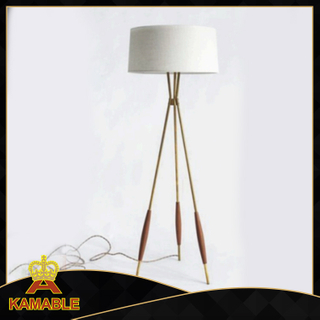 مصباح أرضي بتصميم خشبي نحاس (KAF6103)