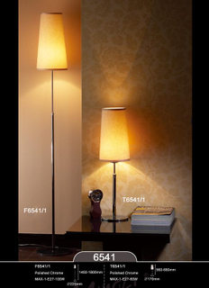 حار بيع الكروم Livingroom الجدول مصباح مع عاكس الضوء (T6541-1)