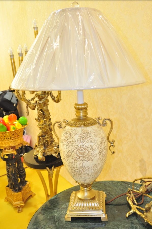 مصباح طاولة كلاسيكي بتصميم فندق عالي الجودة (KAWT7112-1)