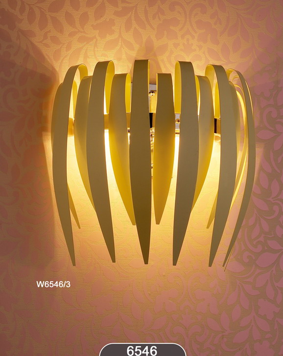 مصباح طاولة حديث ذو جودة عالية (T6546-4)