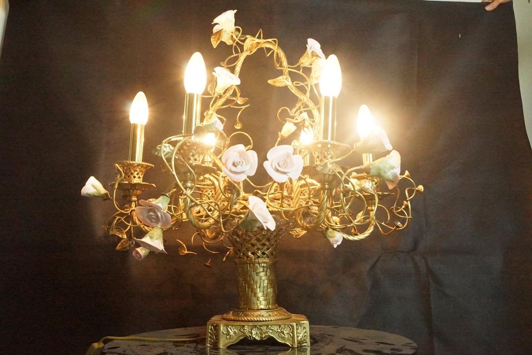 مصباح طاولة نحاس مطلي بالزخرفة الكلاسيكية الأنيقة (KAMT0907-6)