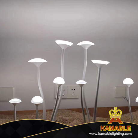 مصباح حديقة أرضي مزخرف LED معدني أبيض الفطر (KH1308-300)