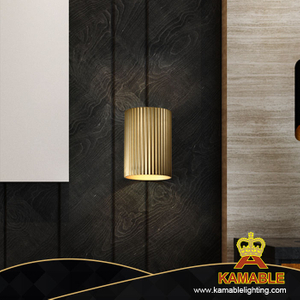 إضاءة حائط مدخل غرفة النوم من الألومنيوم الذهبي بشريط بسيط (KA-WR01/2MC)