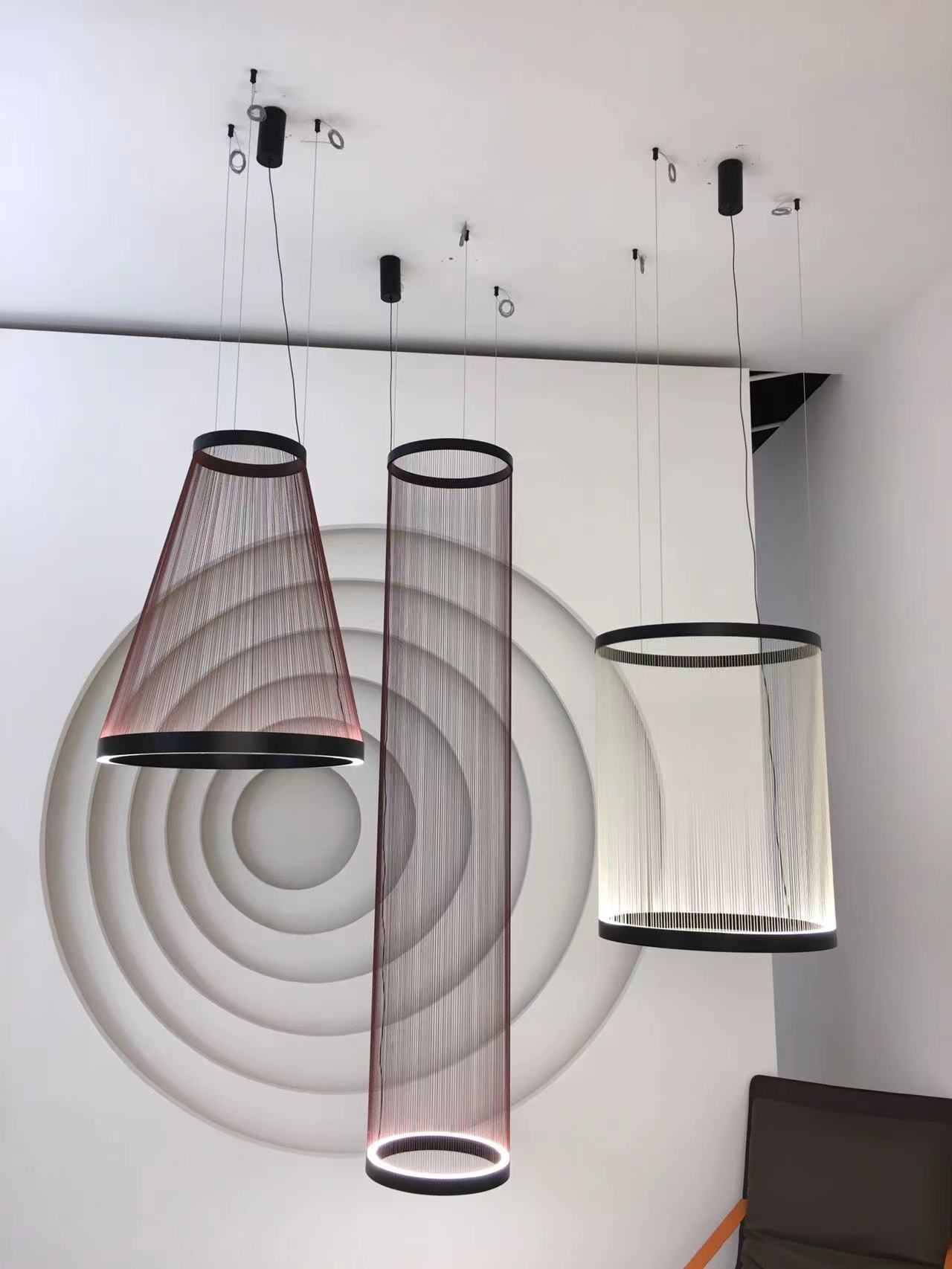 مصباح تعليق الخيوط الفنية