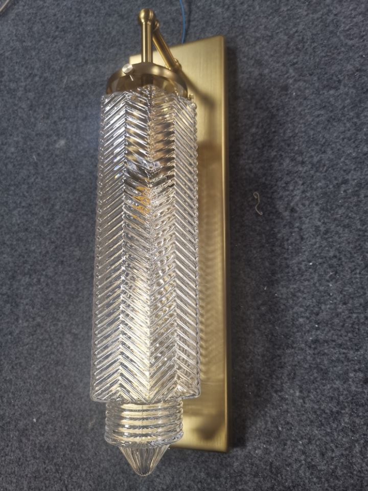 YAI٪ 7U_MBIR٪ L (Q5٪ 620O