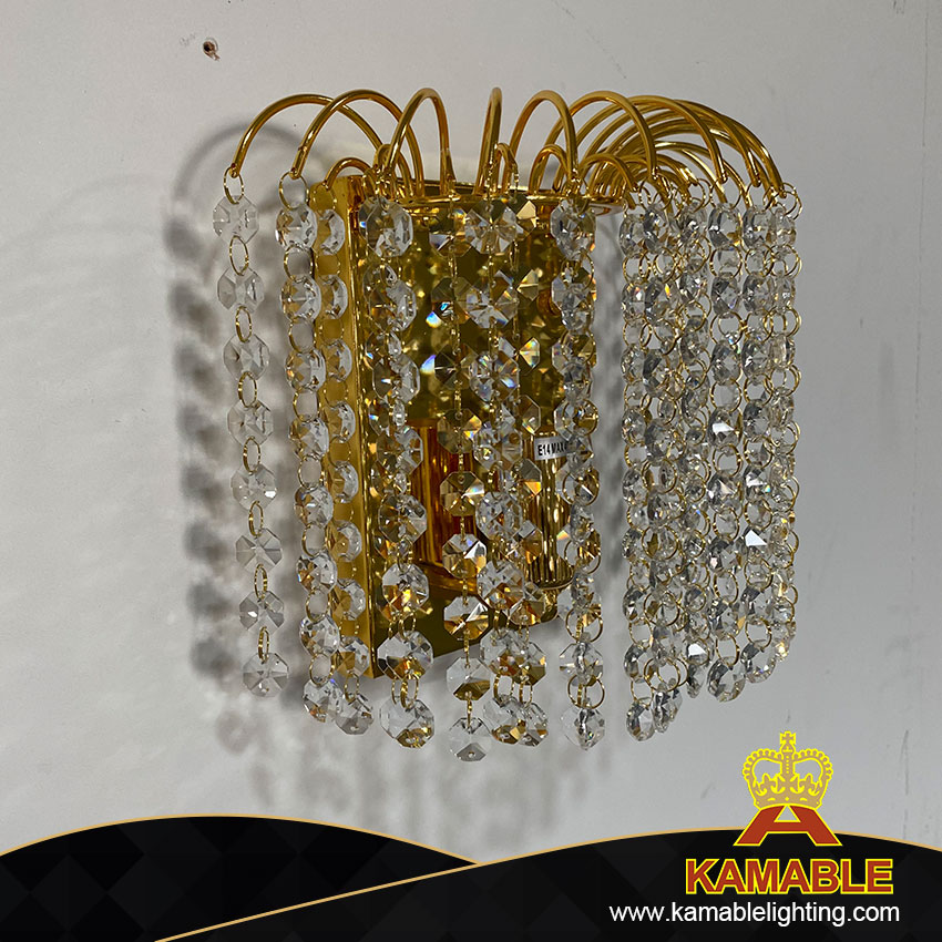 Line Delicate Splendid Villa Crystal Golden Metal Wall Light (COS8067-W)