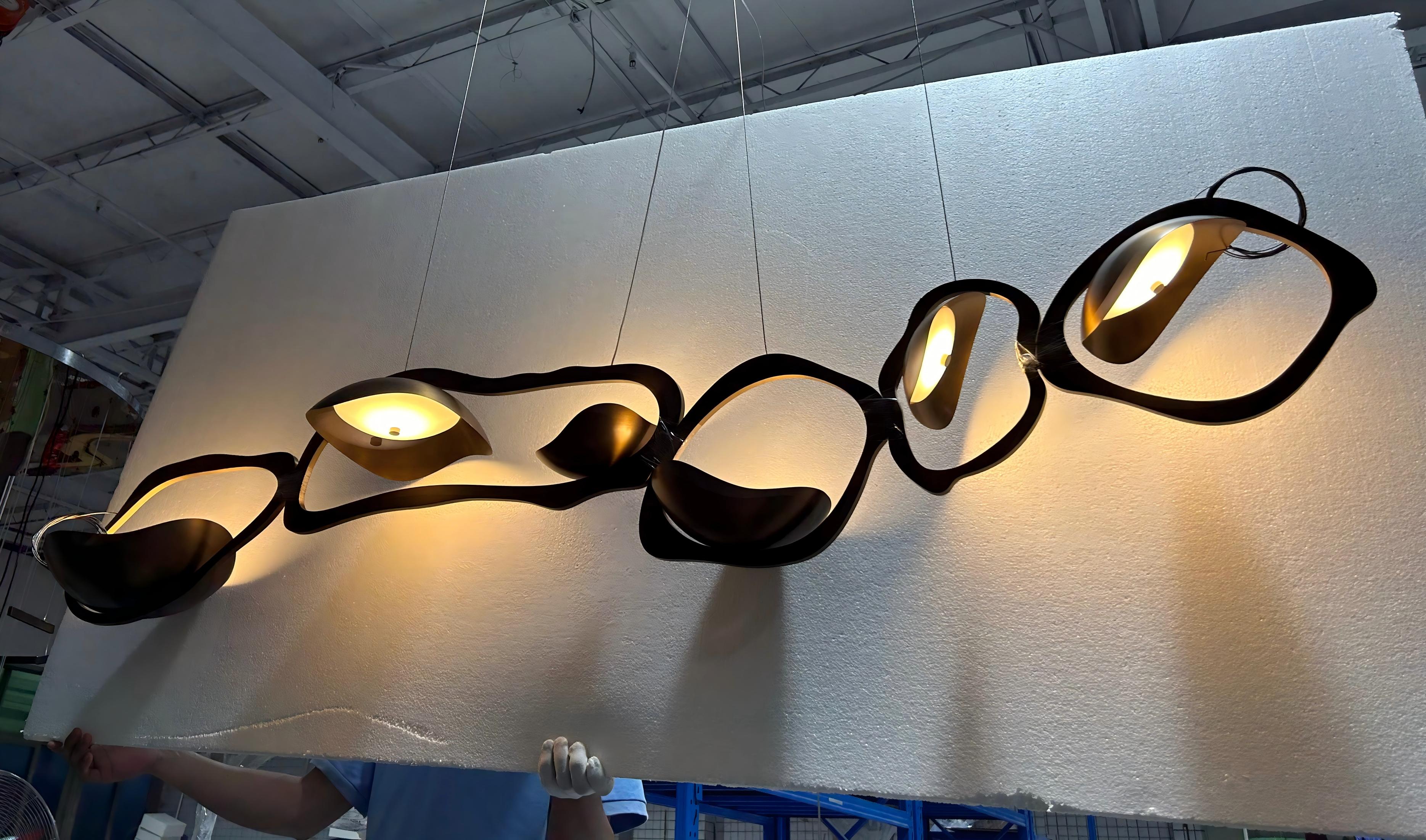 المورد الثريات الحديثة