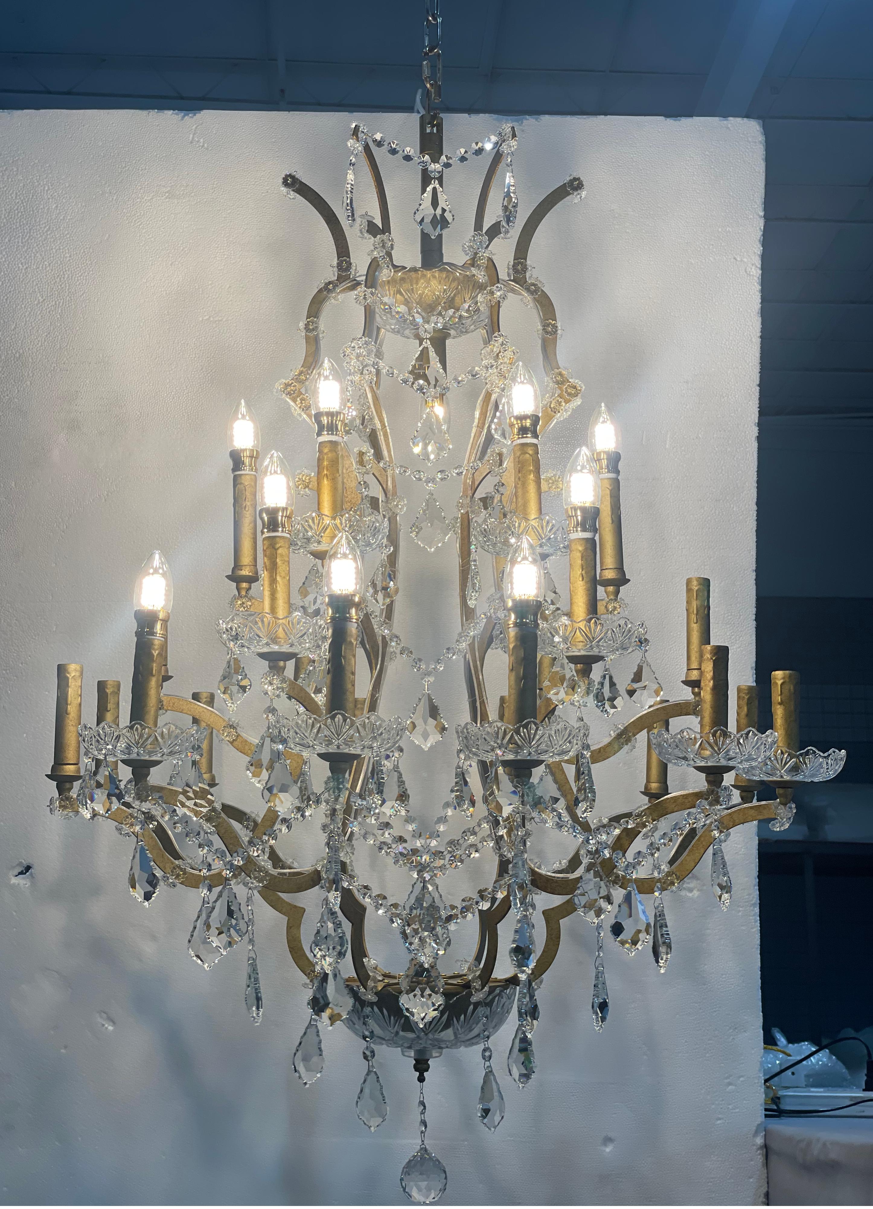 الصين المورد من إضاءة الثريا