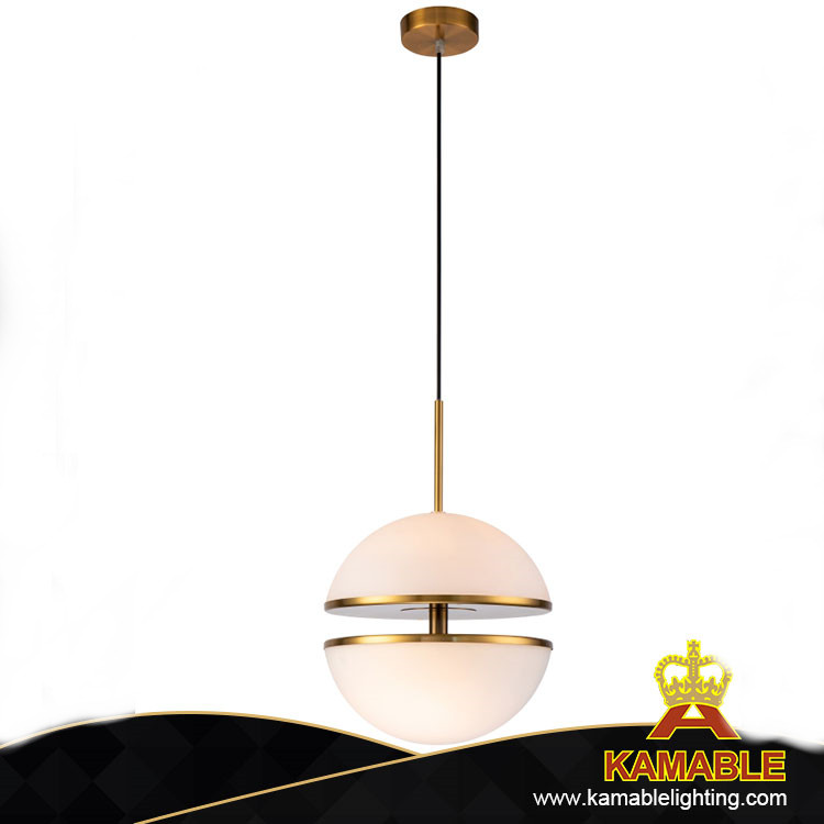 مصباح قلادة كلاسيكي بسيط على شكل كرة زجاجية نصف دائرية (KG1108P-20)