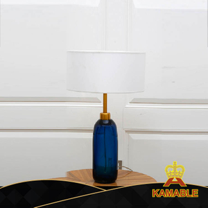 مصباح طاولة زجاجي أزرق أنيق مزخرف بالفندق (KA532-T)