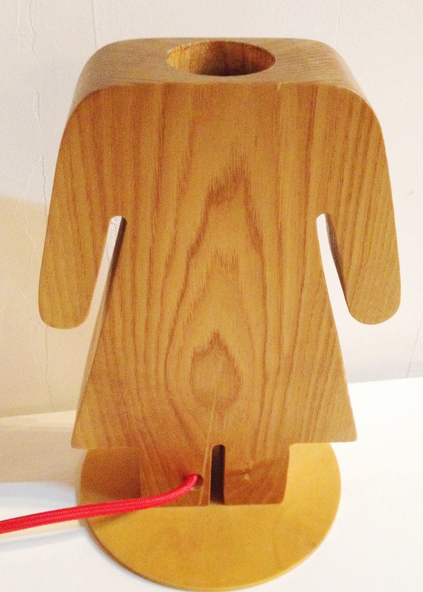 مصباح طاولة بتصميم جديد من الخشب الصلب لعشاق الإناث (LBMT-NUH)