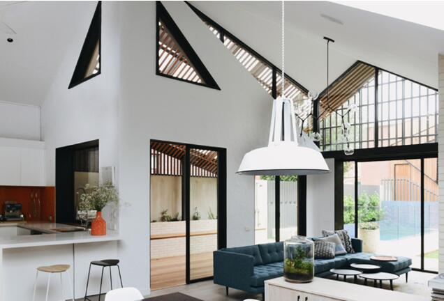 مصباح قلادة