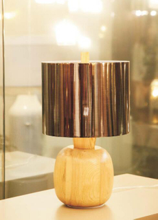 مصباح طاولة صغير خشبي حديث بسيط للاستخدام المنزلي (KA1191T)
