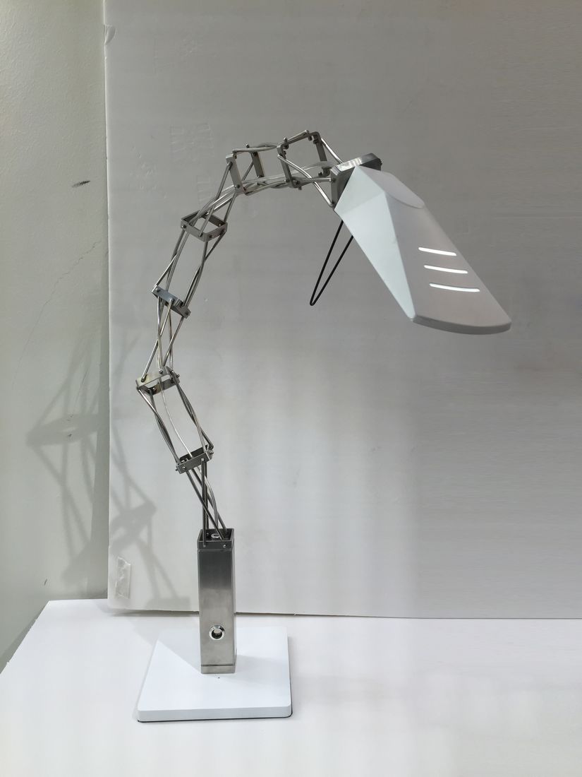 الألومنيوم الحديثة الزخرفية أضواء الجدول داخلي (SM18T)
