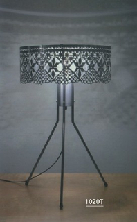 مصباح طاولة كاربون ستيل ديكور حديث (1020T)