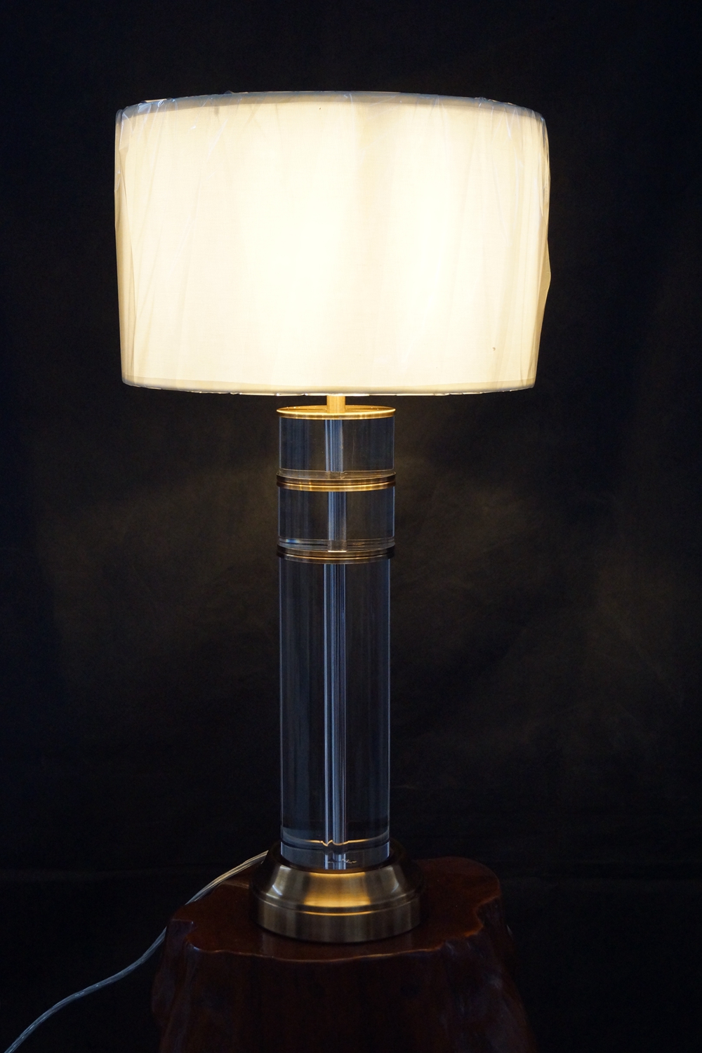 مصباح طاولة كريستال بتصميم عصري (KAT6114)