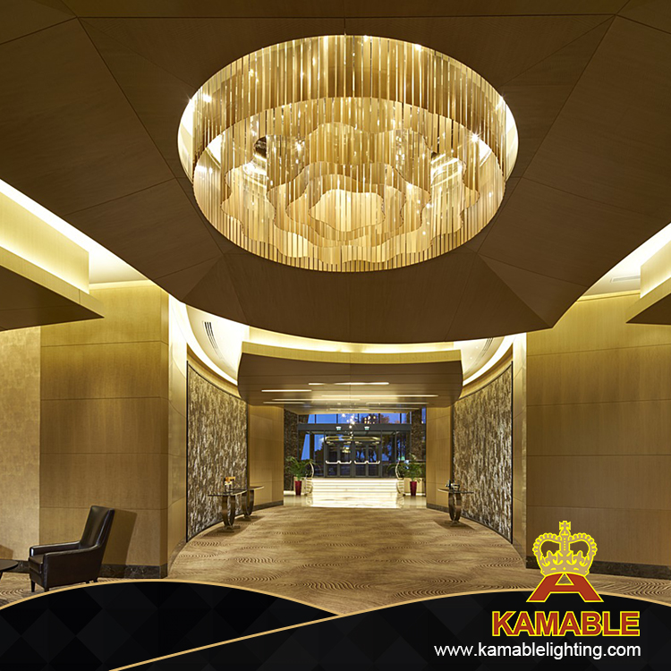 ثريا كبيرة فاخرة