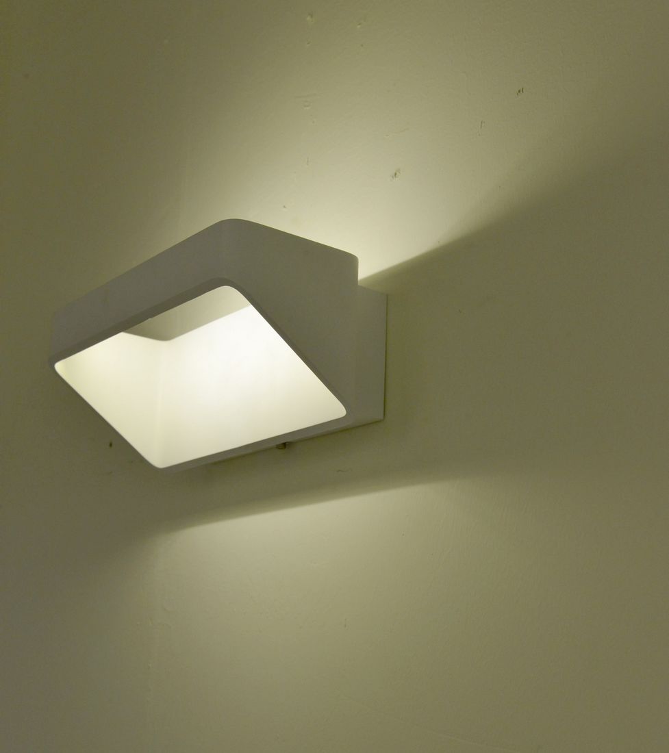 مصابيح الحائط LED الرئيسية الألومنيوم الطابق (6035W2-LED)